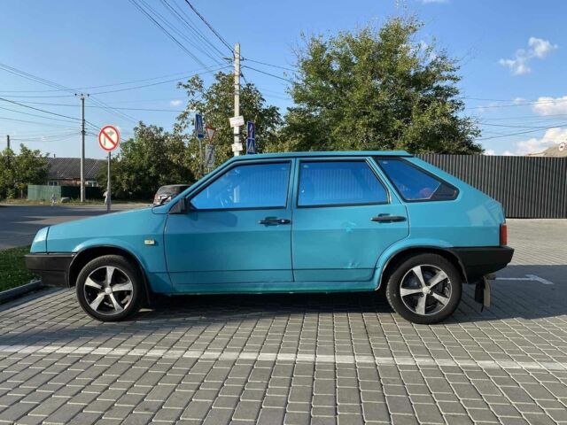 ВАЗ 2109 1992 у Вінниці на Automoto.ua Синій ВАЗ 2109, об'ємом двигуна 1.3 л та пробігом 90 тис. км за 1300 $, фото 3 на Automoto.ua