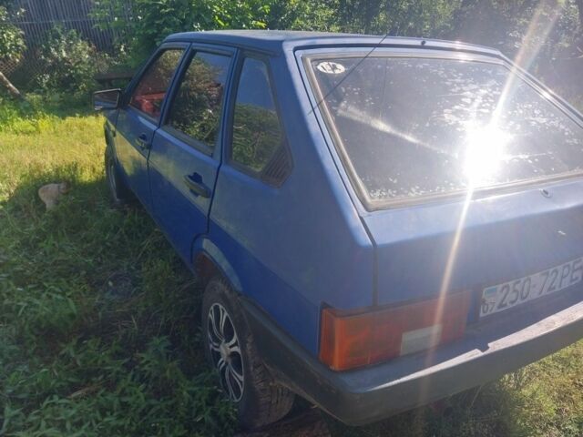 Синий ВАЗ 2109, объемом двигателя 2 л и пробегом 2 тыс. км за 350 $, фото 1 на Automoto.ua