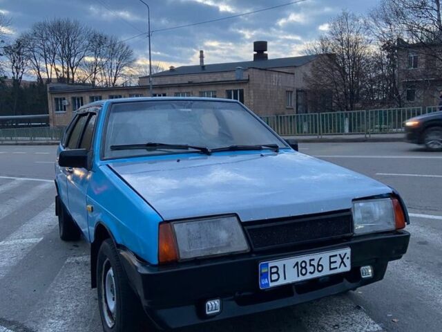 Синий ВАЗ 2109, объемом двигателя 1.5 л и пробегом 200 тыс. км за 472 $, фото 3 на Automoto.ua