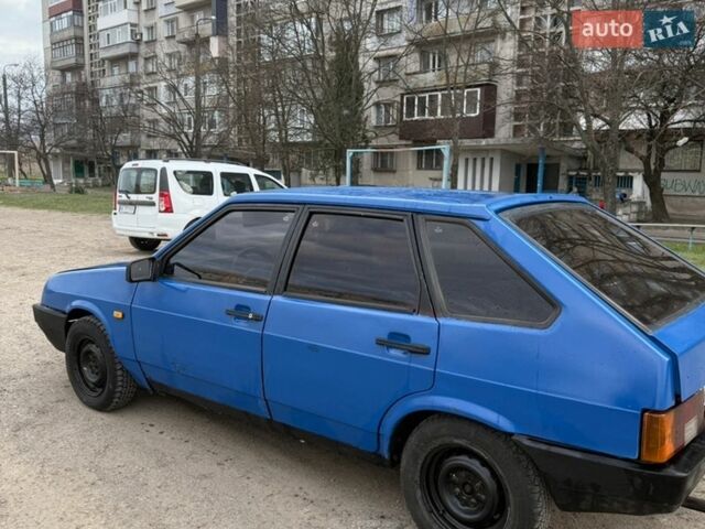 Синий ВАЗ 2109, объемом двигателя 1.5 л и пробегом 100 тыс. км за 650 $, фото 2 на Automoto.ua