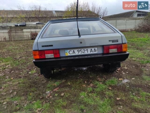 Синий ВАЗ 2109, объемом двигателя 1.5 л и пробегом 300 тыс. км за 1200 $, фото 2 на Automoto.ua