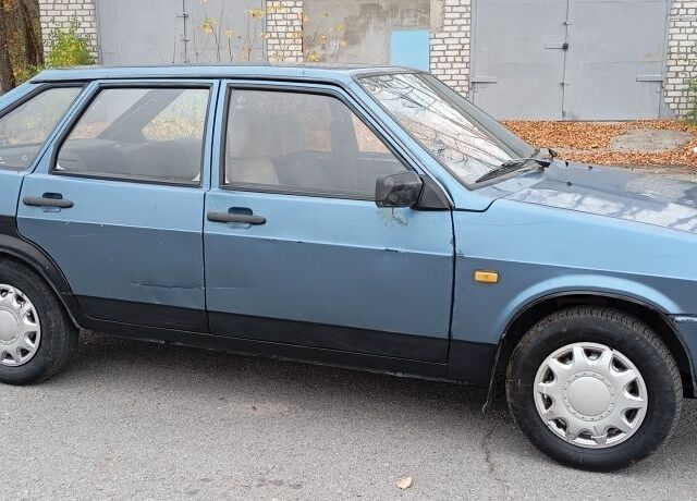 Синий ВАЗ 2109, объемом двигателя 0 л и пробегом 77 тыс. км за 715 $, фото 2 на Automoto.ua