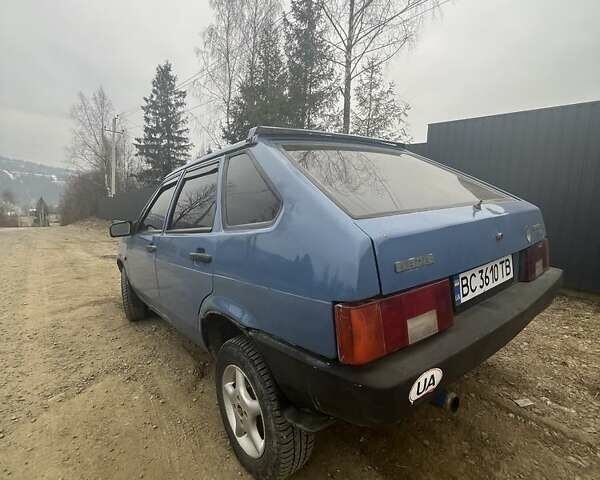 Синий ВАЗ 2109, объемом двигателя 1.5 л и пробегом 100 тыс. км за 1200 $, фото 4 на Automoto.ua