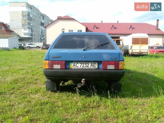 Синий ВАЗ 2109, объемом двигателя 1.45 л и пробегом 999 тыс. км за 1079 $, фото 2 на Automoto.ua
