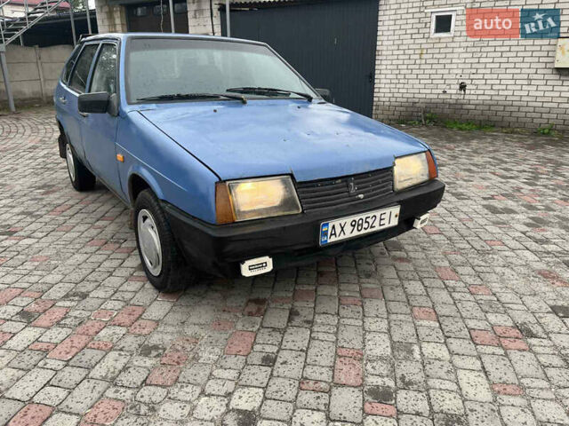 Синий ВАЗ 2109, объемом двигателя 1.5 л и пробегом 150 тыс. км за 670 $, фото 2 на Automoto.ua