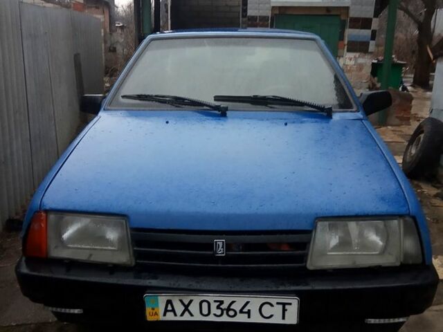 Синий ВАЗ 2109, объемом двигателя 1.5 л и пробегом 265 тыс. км за 700 $, фото 2 на Automoto.ua