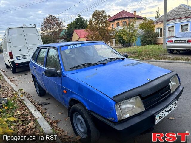 Синий ВАЗ 2109, объемом двигателя 1.5 л и пробегом 328 тыс. км за 450 $, фото 2 на Automoto.ua