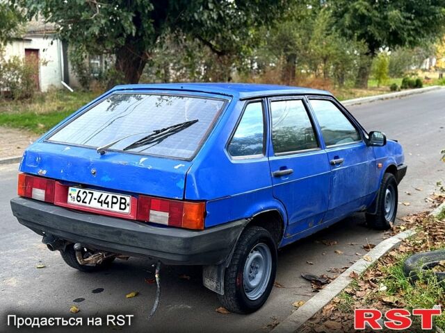 Синий ВАЗ 2109, объемом двигателя 1.5 л и пробегом 328 тыс. км за 450 $, фото 1 на Automoto.ua