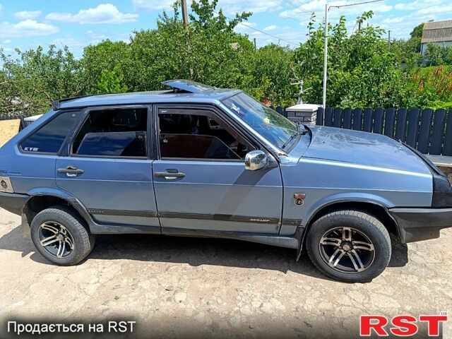 Синий ВАЗ 2109, объемом двигателя 1.3 л и пробегом 350 тыс. км за 1450 $, фото 1 на Automoto.ua