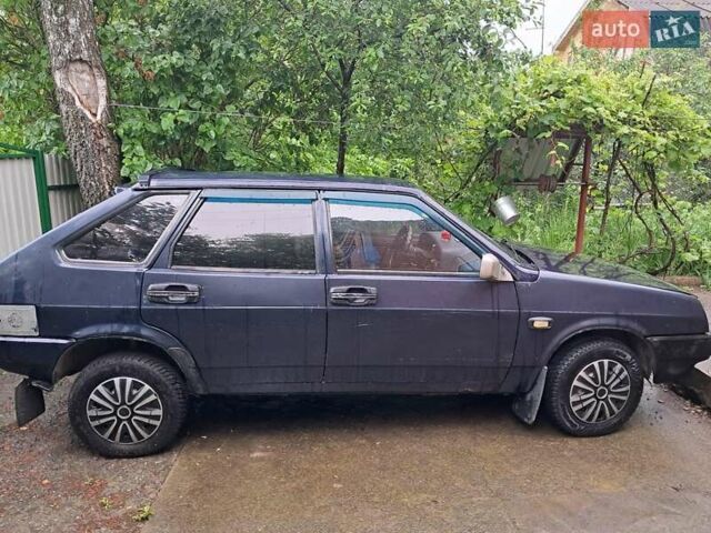 Синий ВАЗ 2109, объемом двигателя 1.5 л и пробегом 200 тыс. км за 1300 $, фото 2 на Automoto.ua