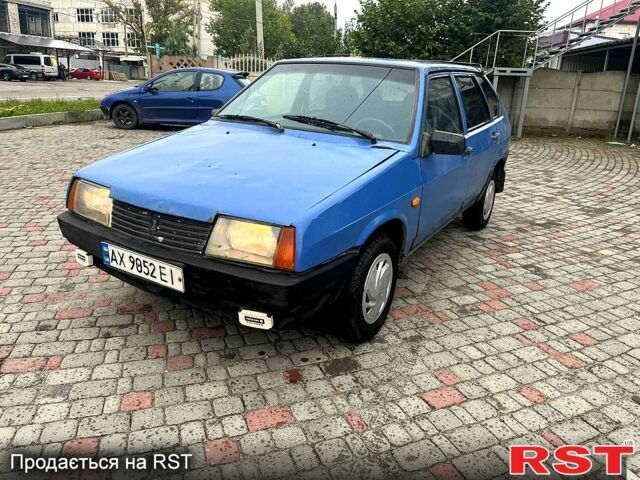 Синий ВАЗ 2109, объемом двигателя 1.5 л и пробегом 150 тыс. км за 720 $, фото 1 на Automoto.ua