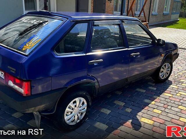Синий ВАЗ 2109, объемом двигателя 1.3 л и пробегом 200 тыс. км за 600 $, фото 5 на Automoto.ua