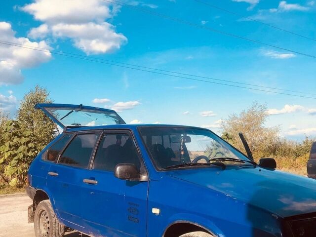 Синий ВАЗ 2109, объемом двигателя 1.5 л и пробегом 85 тыс. км за 889 $, фото 1 на Automoto.ua