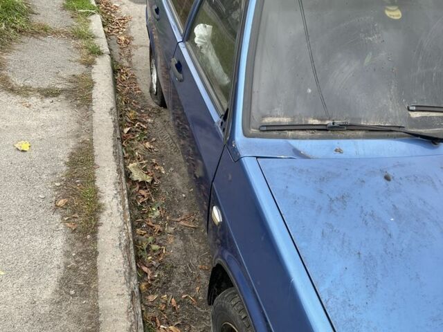 Синий ВАЗ 2109, объемом двигателя 1.5 л и пробегом 100 тыс. км за 400 $, фото 4 на Automoto.ua