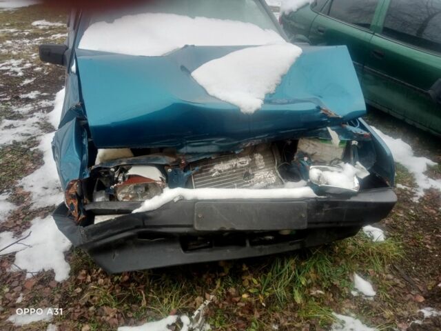 Синий ВАЗ 2109, объемом двигателя 1.5 л и пробегом 400 тыс. км за 400 $, фото 3 на Automoto.ua