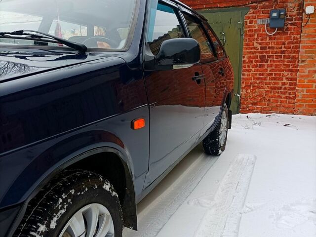 Синий ВАЗ 2109, объемом двигателя 1.5 л и пробегом 237 тыс. км за 1300 $, фото 5 на Automoto.ua