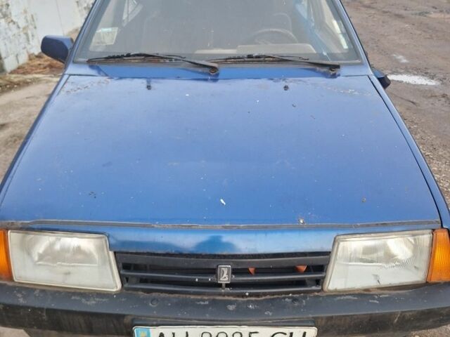 Синий ВАЗ 2109, объемом двигателя 1.5 л и пробегом 90 тыс. км за 674 $, фото 3 на Automoto.ua