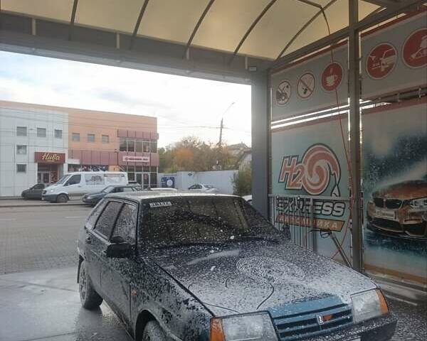 Синий ВАЗ 2109, объемом двигателя 1.5 л и пробегом 158 тыс. км за 1250 $, фото 2 на Automoto.ua