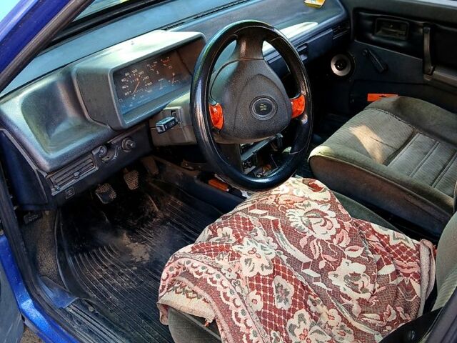 Синий ВАЗ 2109, объемом двигателя 1.5 л и пробегом 100 тыс. км за 1200 $, фото 6 на Automoto.ua