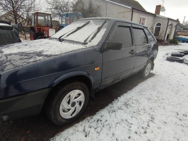 Синий ВАЗ 2109, объемом двигателя 1.5 л и пробегом 88 тыс. км за 950 $, фото 1 на Automoto.ua