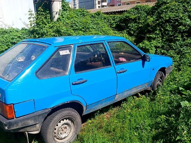 Синий ВАЗ 2109, объемом двигателя 1.3 л и пробегом 200 тыс. км за 900 $, фото 1 на Automoto.ua