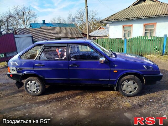 Синий ВАЗ 2109, объемом двигателя 1.5 л и пробегом 100 тыс. км за 1000 $, фото 3 на Automoto.ua