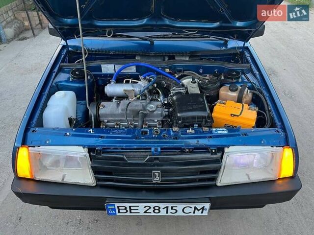 Синий ВАЗ 2109, объемом двигателя 1.5 л и пробегом 316 тыс. км за 2000 $, фото 5 на Automoto.ua