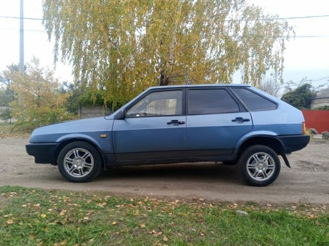 Синий ВАЗ 2109, объемом двигателя 1.3 л и пробегом 110 тыс. км за 837 $, фото 3 на Automoto.ua