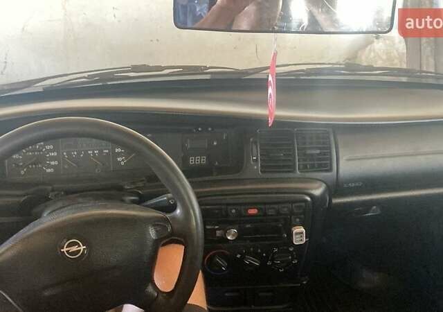 Синий ВАЗ 2109, объемом двигателя 1.5 л и пробегом 220 тыс. км за 1300 $, фото 1 на Automoto.ua