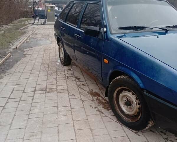 Синий ВАЗ 2109, объемом двигателя 1.5 л и пробегом 220 тыс. км за 950 $, фото 1 на Automoto.ua