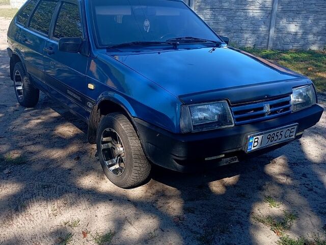 Синий ВАЗ 2109, объемом двигателя 1.5 л и пробегом 125 тыс. км за 1600 $, фото 5 на Automoto.ua