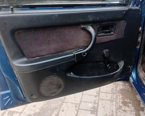 Синий ВАЗ 2109, объемом двигателя 1.5 л и пробегом 220 тыс. км за 950 $, фото 9 на Automoto.ua