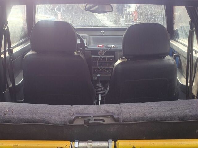 Синий ВАЗ 2109, объемом двигателя 1.5 л и пробегом 140 тыс. км за 750 $, фото 2 на Automoto.ua