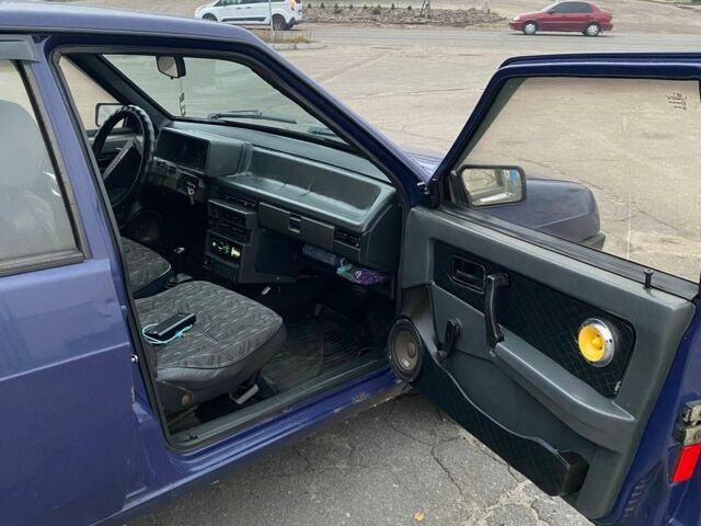Синий ВАЗ 2109, объемом двигателя 0 л и пробегом 300 тыс. км за 2000 $, фото 8 на Automoto.ua