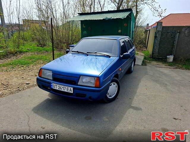 Синій ВАЗ 2109, об'ємом двигуна 1.5 л та пробігом 0 тис. км за 2000 $, фото 5 на Automoto.ua