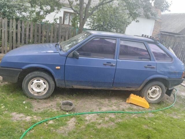 Синий ВАЗ 2109, объемом двигателя 1.5 л и пробегом 80 тыс. км за 550 $, фото 1 на Automoto.ua