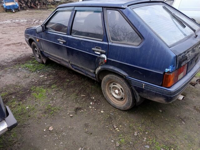 Синий ВАЗ 2109, объемом двигателя 0 л и пробегом 1 тыс. км за 570 $, фото 2 на Automoto.ua