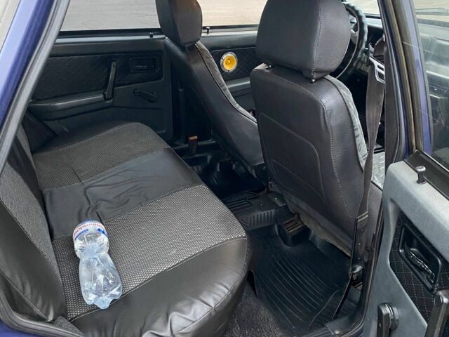 Синий ВАЗ 2109, объемом двигателя 0 л и пробегом 300 тыс. км за 2000 $, фото 9 на Automoto.ua