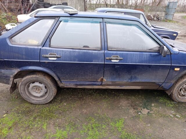 Синий ВАЗ 2109, объемом двигателя 0 л и пробегом 1 тыс. км за 570 $, фото 1 на Automoto.ua
