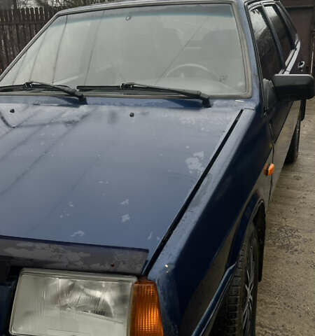 Синий ВАЗ 2109, объемом двигателя 1.5 л и пробегом 155 тыс. км за 750 $, фото 2 на Automoto.ua