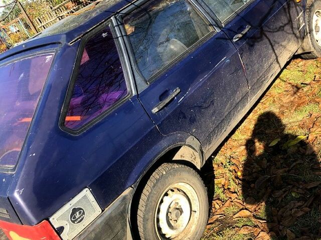 Синий ВАЗ 2109, объемом двигателя 1.5 л и пробегом 240 тыс. км за 650 $, фото 5 на Automoto.ua