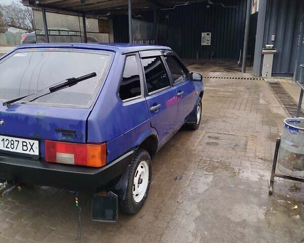 Синий ВАЗ 2109, объемом двигателя 1.5 л и пробегом 70 тыс. км за 750 $, фото 5 на Automoto.ua