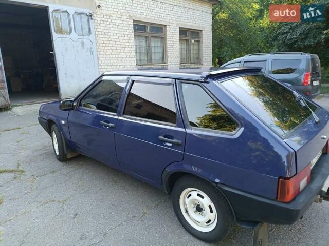 Синій ВАЗ 2109, об'ємом двигуна 1.5 л та пробігом 123 тис. км за 2000 $, фото 4 на Automoto.ua