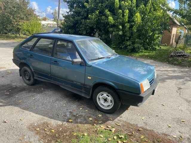 ВАЗ 2109 1999 в Миргороде на Automoto.ua Синий ВАЗ 2109, объемом двигателя 1.5 л и пробегом 190 тыс. км за 556 $, фото 1 на Automoto.ua