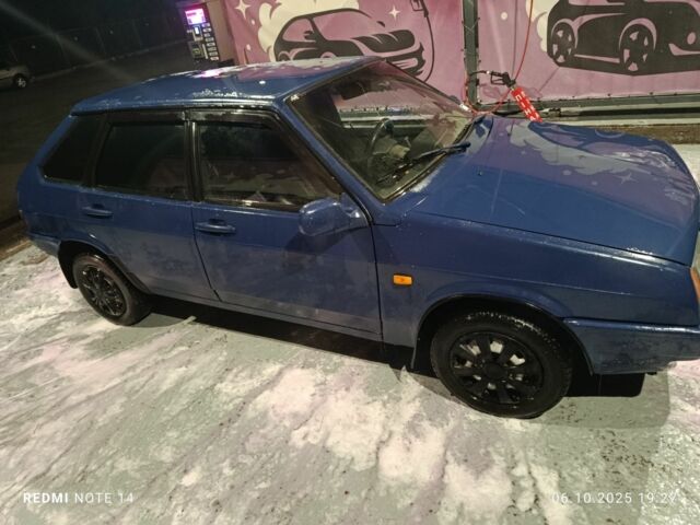 Синий ВАЗ 2109, объемом двигателя 1.5 л и пробегом 320 тыс. км за 1600 $, фото 2 на Automoto.ua