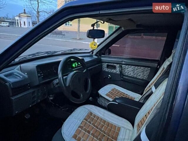 Синій ВАЗ 2109, об'ємом двигуна 1.5 л та пробігом 200 тис. км за 1250 $, фото 3 на Automoto.ua