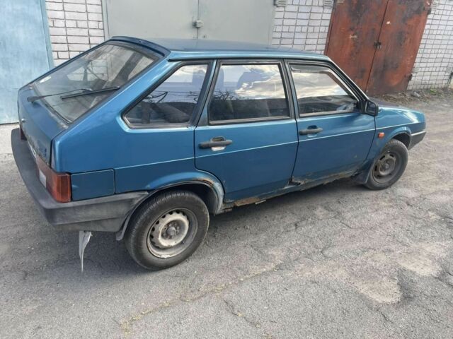 Синий ВАЗ 2109, объемом двигателя 1.5 л и пробегом 253 тыс. км за 1000 $, фото 2 на Automoto.ua