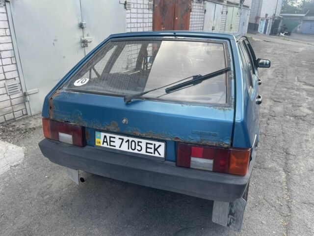 Синий ВАЗ 2109, объемом двигателя 1.5 л и пробегом 253 тыс. км за 1000 $, фото 3 на Automoto.ua
