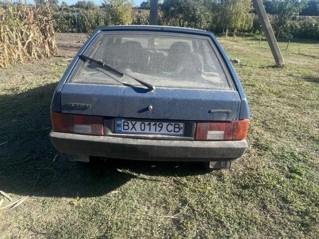 Синий ВАЗ 2109, объемом двигателя 1.5 л и пробегом 200 тыс. км за 968 $, фото 3 на Automoto.ua