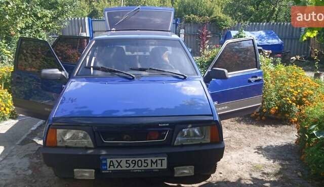 Синий ВАЗ 2109, объемом двигателя 1.5 л и пробегом 207 тыс. км за 2000 $, фото 2 на Automoto.ua